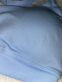 Crop top al cuello